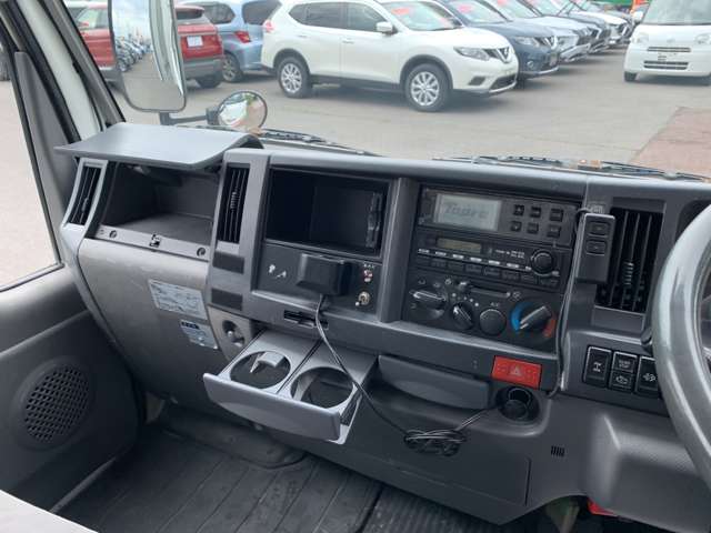 Isuzu Elf 12