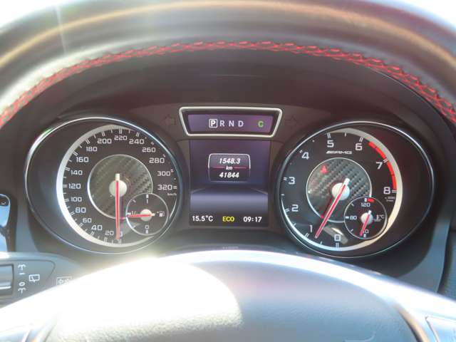 Mercedes-Benz GLA-Class 10