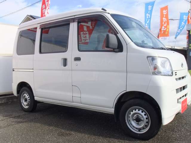 Daihatsu Hijet Cargo 12