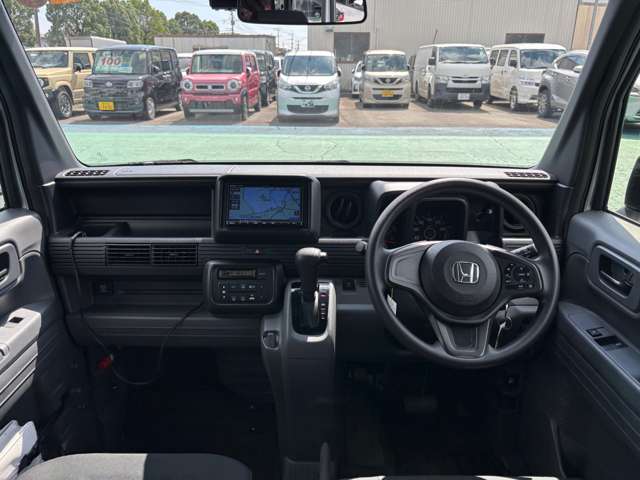Honda N-VAN 11
