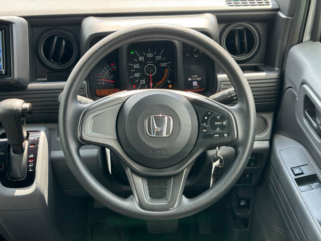 Honda N-VAN 10