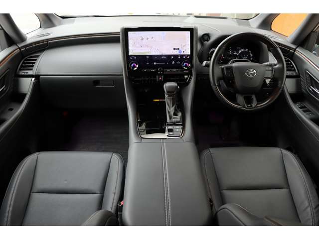 Toyota Alphard 2