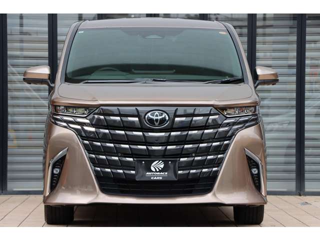 Toyota Alphard 5