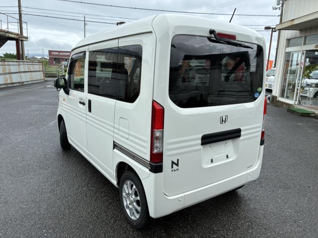 Honda N-VAN 8