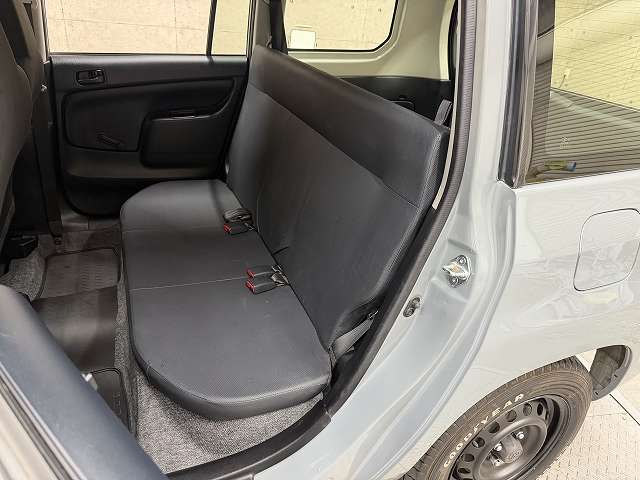 Toyota Probox Van 12