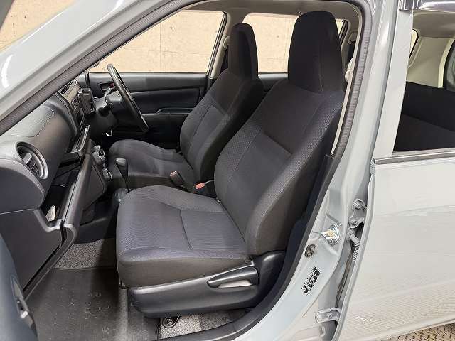 Toyota Probox Van 10