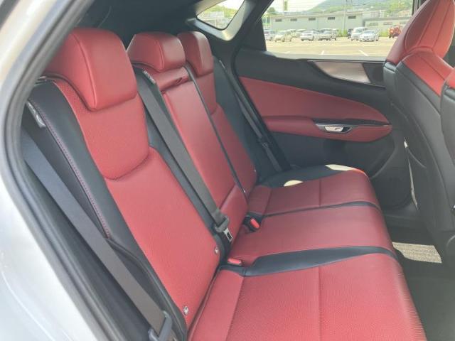 Lexus NX 8