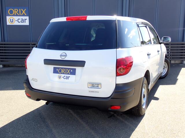 Nissan AD 6
