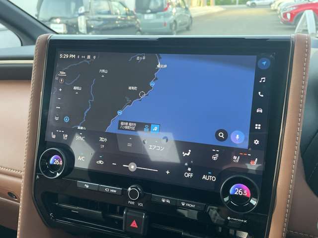 Toyota Vellfire 8