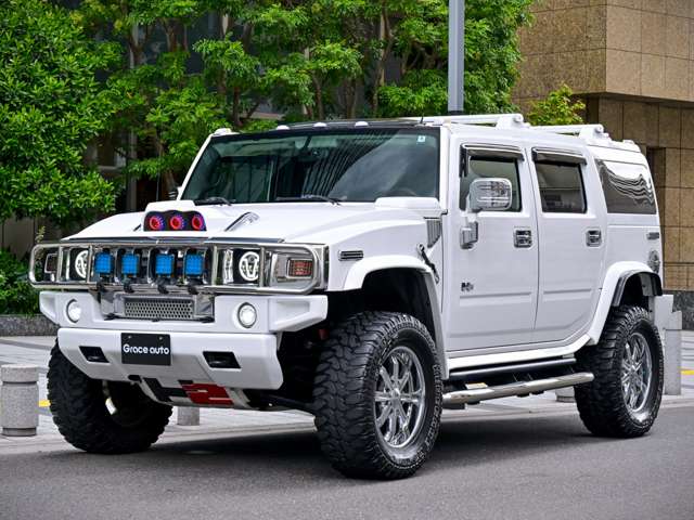 Hummer H2 3