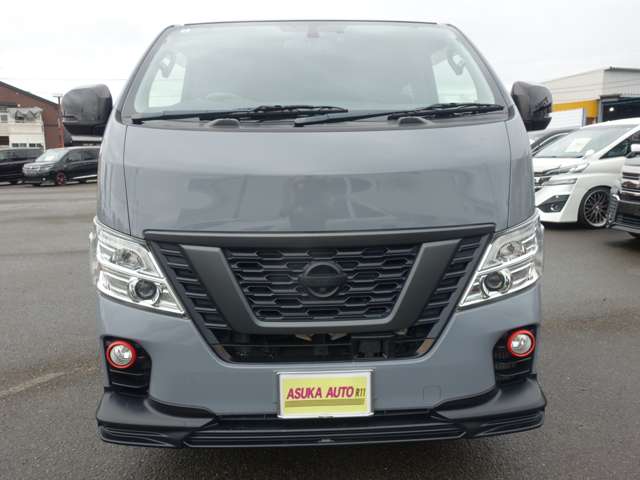 Nissan NV350 Caravan 2