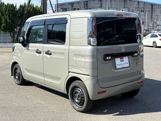 Suzuki Spacia Base 8