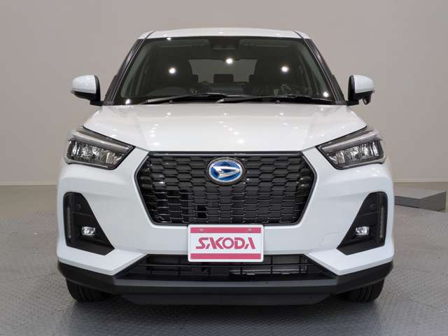 Daihatsu Rocky 9