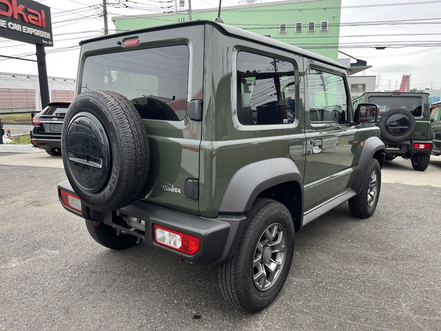 Suzuki Jimny Sierra 12