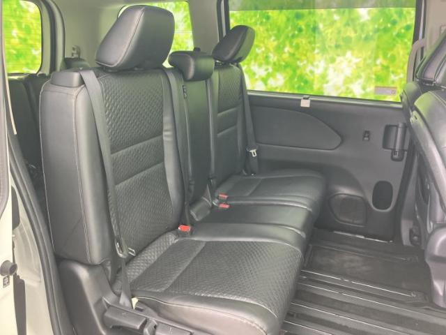 Nissan Serena 6