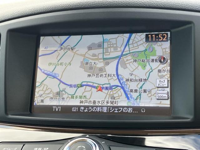 Nissan Elgrand 11