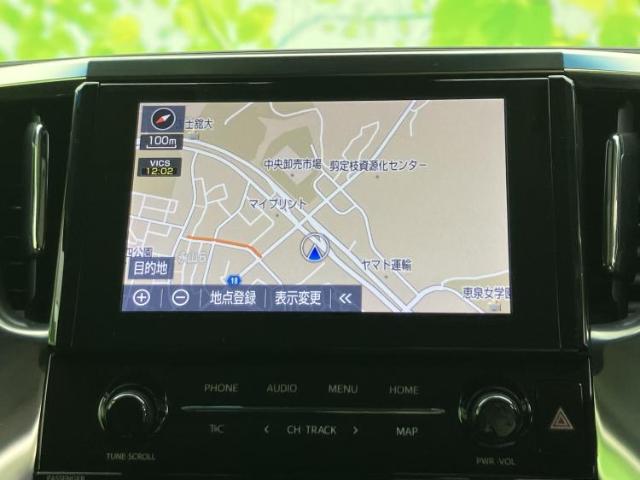 Toyota Alphard 12