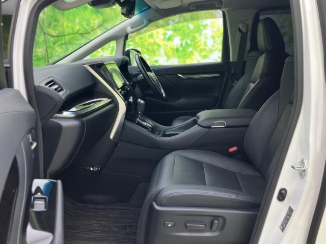 Toyota Alphard 10