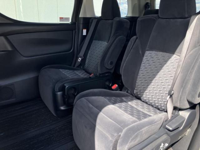 Toyota Vellfire 10