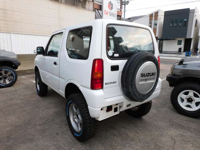 Suzuki Jimny 8