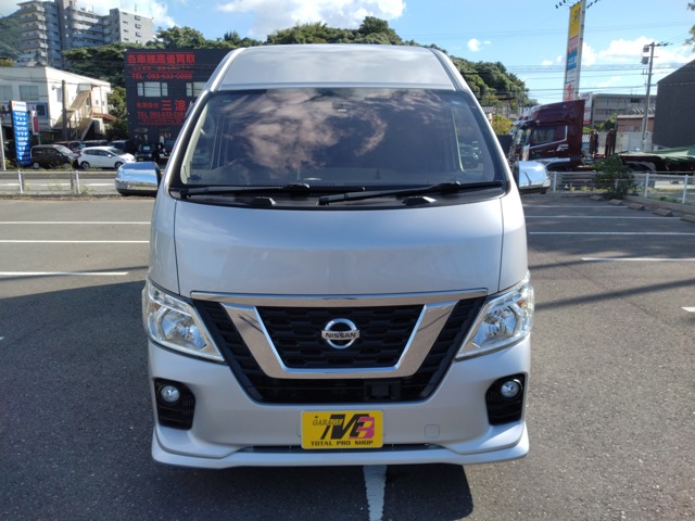 Nissan NV350 Caravan 3