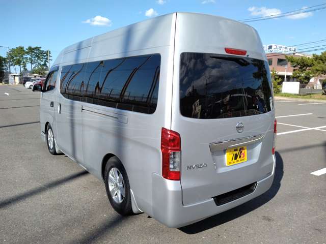 Nissan NV350 Caravan 5