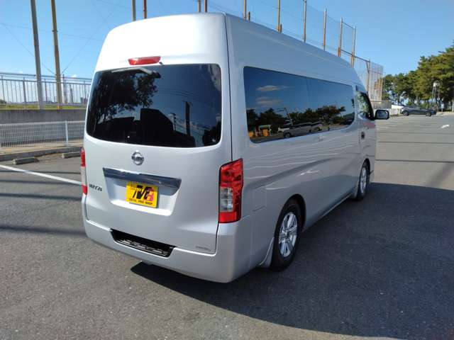 Nissan NV350 Caravan 6