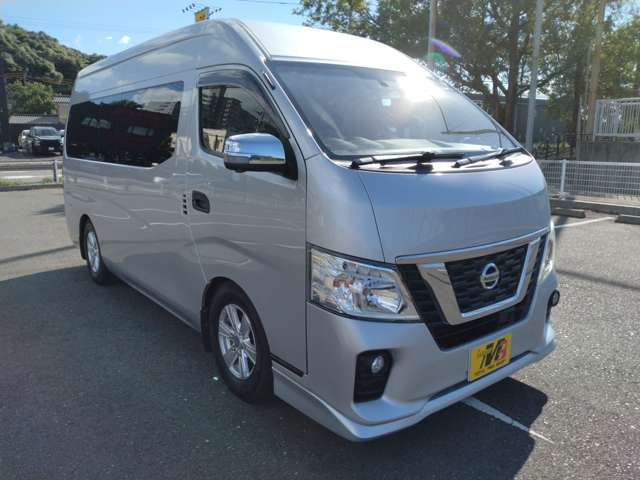 Nissan NV350 Caravan 8