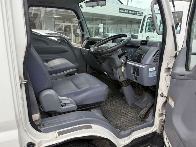 Mitsubishi Fuso Canter 10