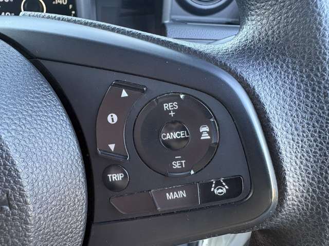 Honda N-VAN 12
