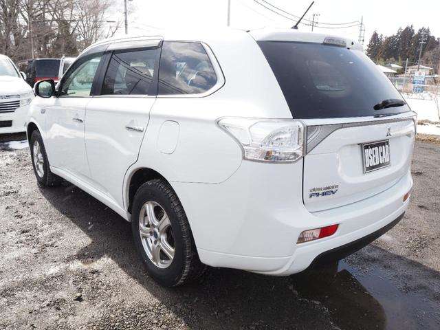 Mitsubishi Outlander PHEV 9