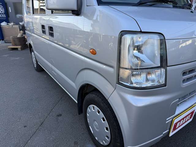 Suzuki Every 8
