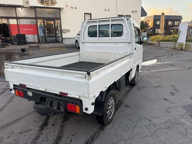 Suzuki Carry 2