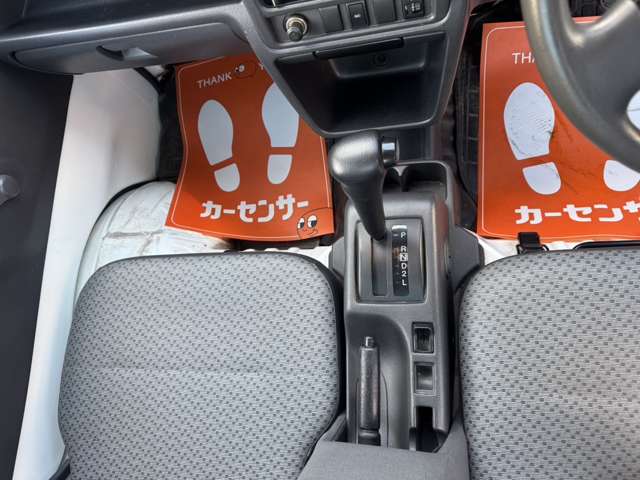 Suzuki Carry 8