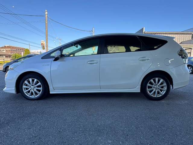 Toyota Prius α 6