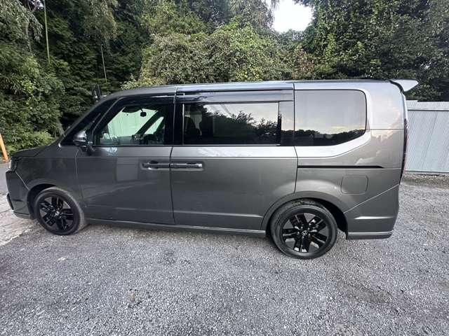 Honda Stepwgn 9