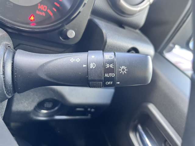 Suzuki Jimny 12