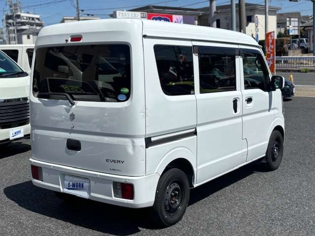Suzuki Every 5