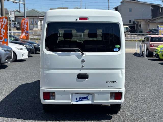 Suzuki Every 6