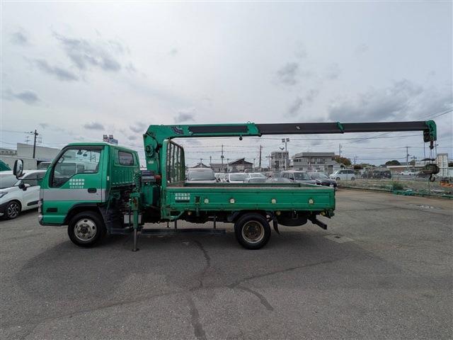 Isuzu Elf 9
