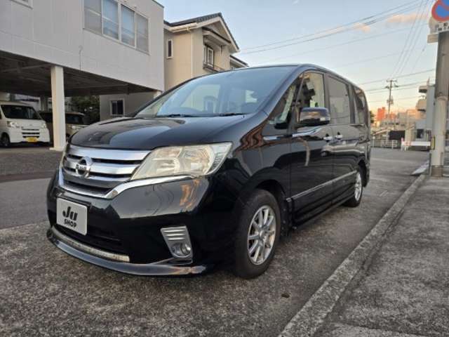 Nissan Serena 3