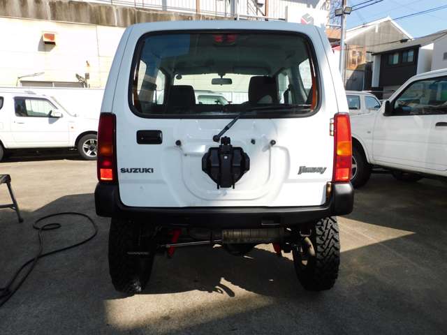 Suzuki Jimny 7