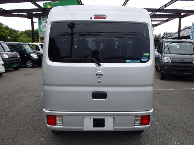 Nissan NV100 Clipper 7