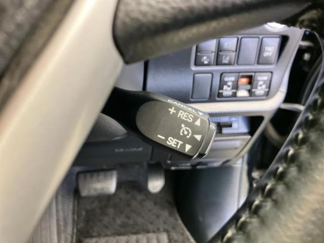 Toyota Noah 11