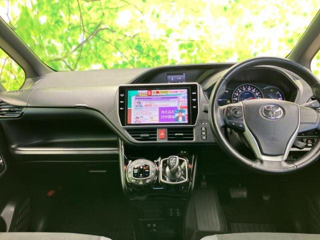 Toyota Noah 2