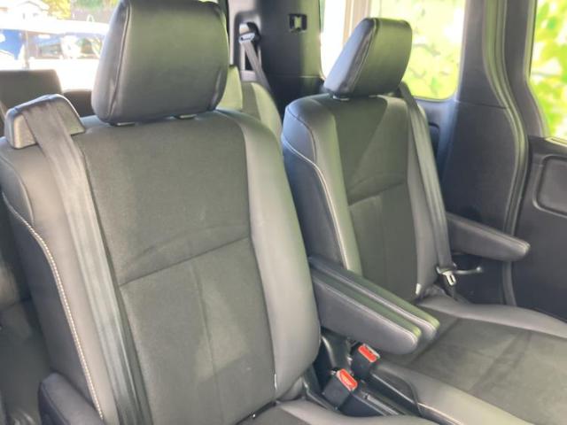 Toyota Noah 9