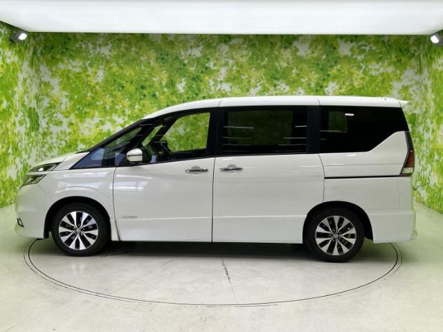 Nissan Serena 6