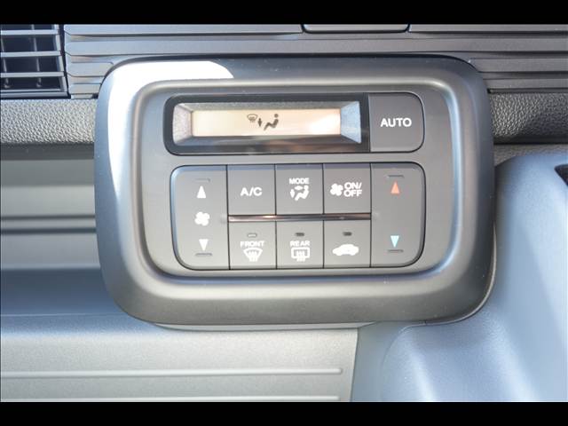 Honda N-VAN 6