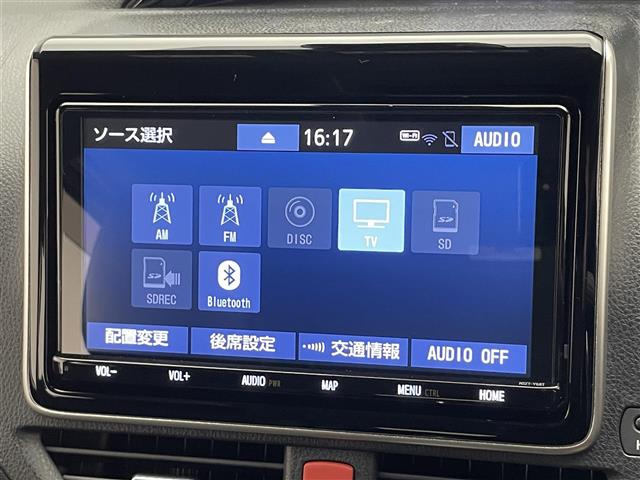 Toyota Noah 11