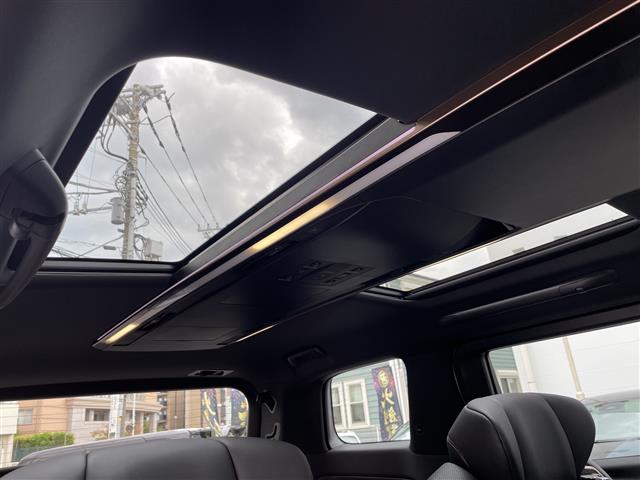 Toyota Alphard 2